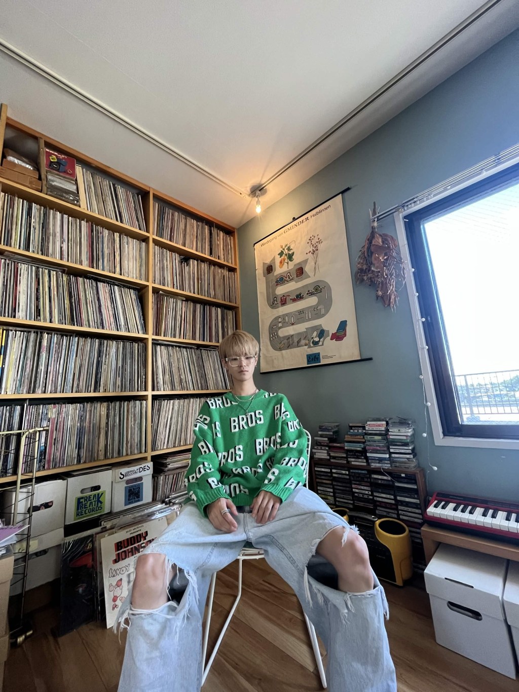 莉陽が「月曜日」を新レーベル Dress Code Society よりリリース。Ryu_ki(Next_lv)によるアニメーション MV&nbsp;も公開中。